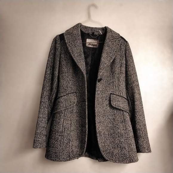 Guess Los Angeles  Wool Blend Coat/Jacket/Blazer   Size XS - Picture 2 of 5